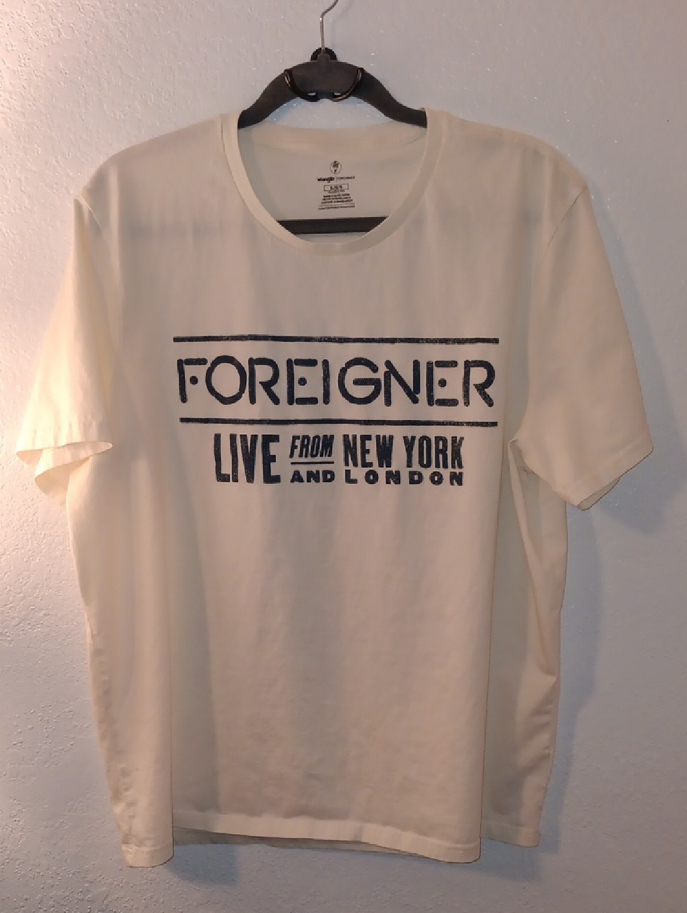 Wrangler Cream Graphic Foreigner Live From New York Tee